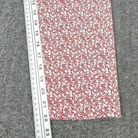 Counterparts Capri Pants Womens 10 Red White Floral Super Stretch Pull On - Picture 6 of 13